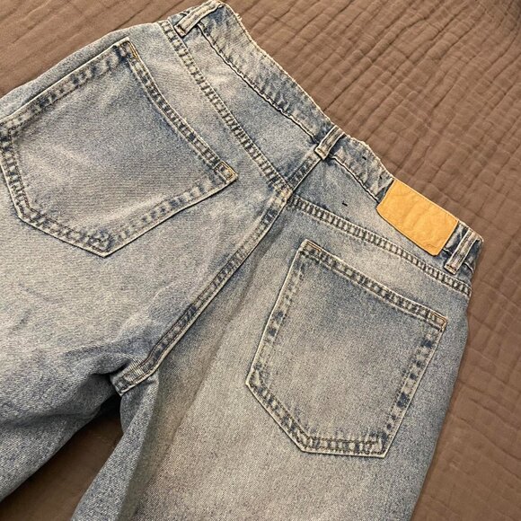 Women's Blue Jeans - Picture 3 of 4